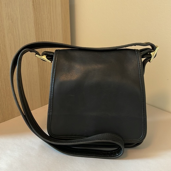 Coach Bags Vintage Coach Legacy Studio Flap Crossbody Bag Poshmark